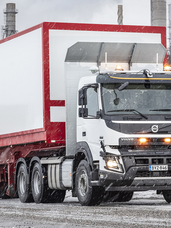 Шины Nokian приняли участие в тесте беспилотных грузовиков